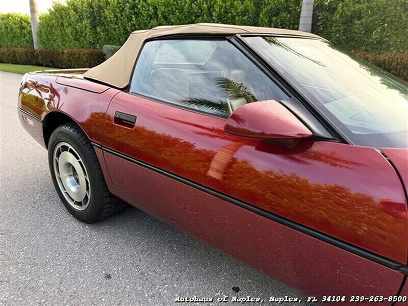 Used 1987 Chevrolet Corvette Convertible RWD image 13