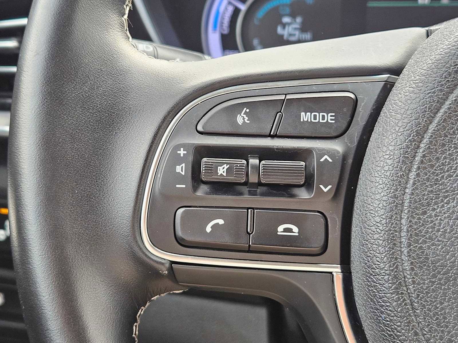 Certified 2022 Kia Niro LXS image 22