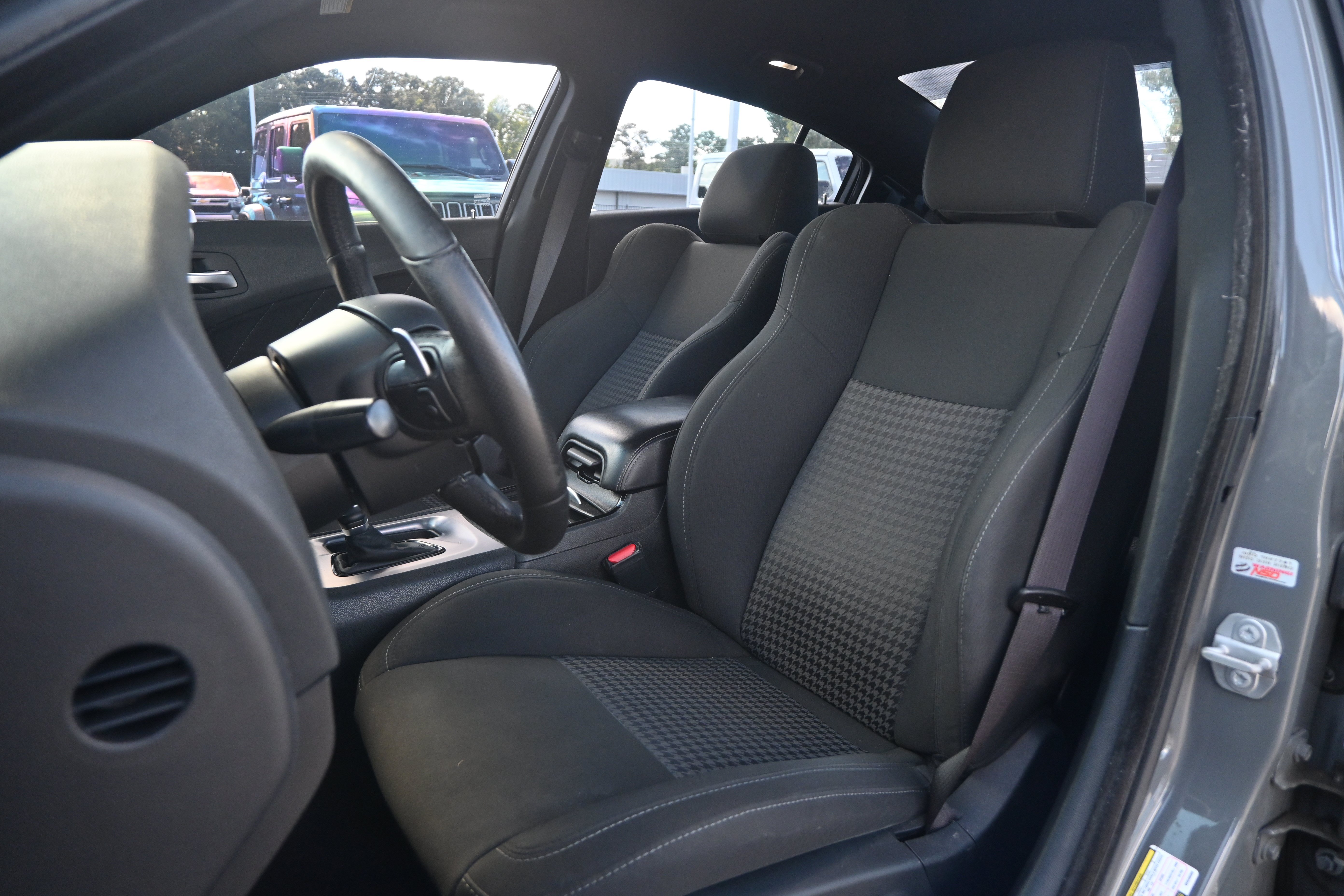 Used 2019 Dodge Charger GT w/ Navigation & Travel Group RWD image 12