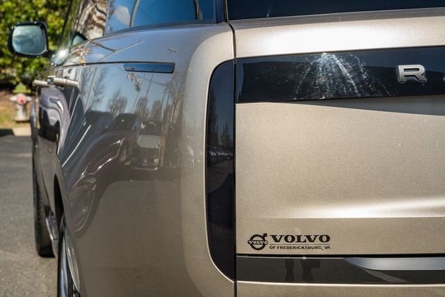 Used 2023 Land Rover Range Rover SE image 7