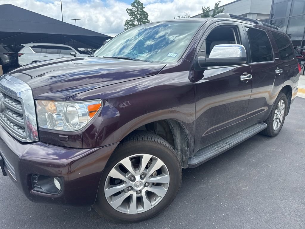 Used 2017 Toyota Sequoia Limited w/ Safety & Convenience Package AWD/4WD image 1