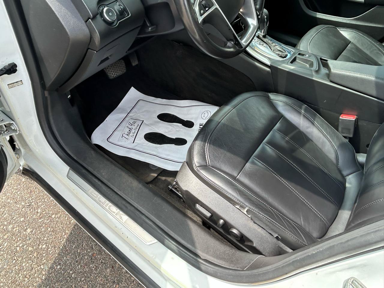 Used 2011 Buick Regal CXL FWD image 10