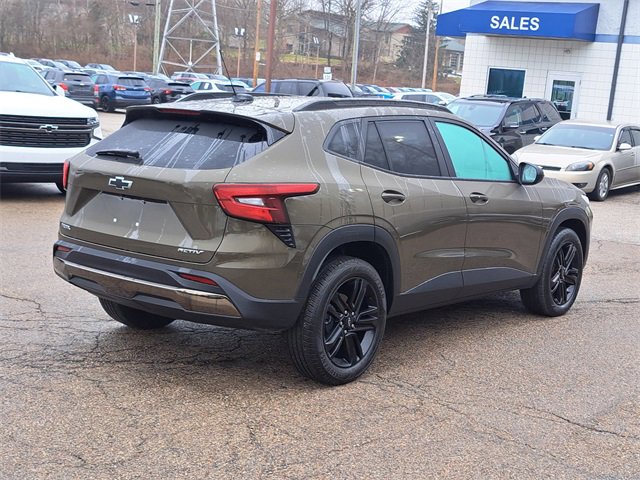 Used 2024 Chevrolet Trax ACTIV w/ Sunroof Package image 5