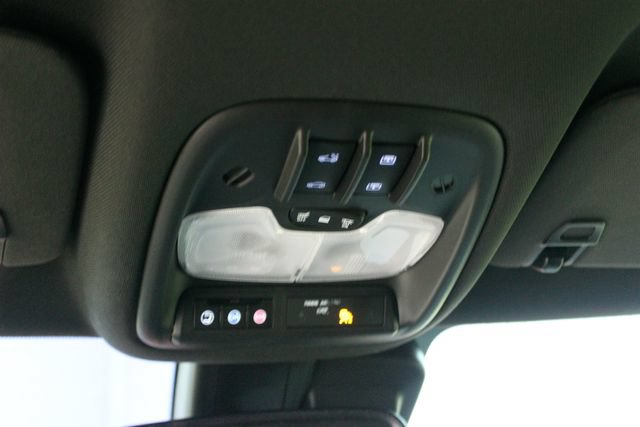 Used 2025 Chevrolet TrailBlazer ACTIV w/ Convenience Package AWD/4WD image 19