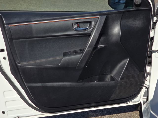 Used 2014 Toyota Corolla LE image 26