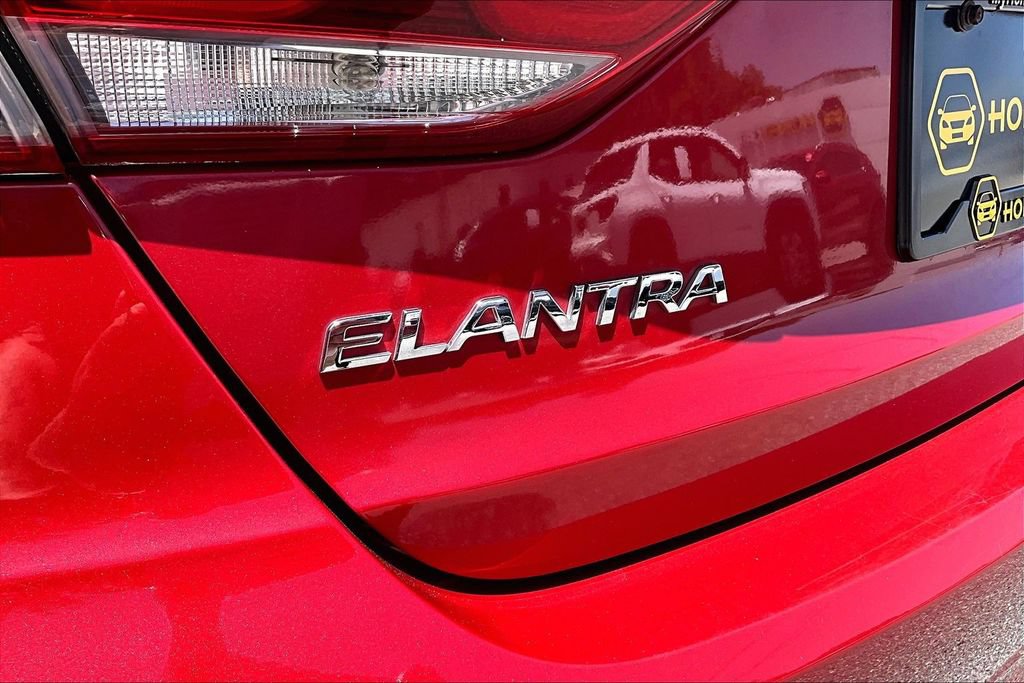 Used 2017 Hyundai Elantra SE w/ SE A/T Tech Package 03 FWD image 24