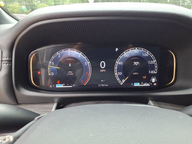 Used 2024 Jeep Wagoneer Series III AWD/4WD image 27