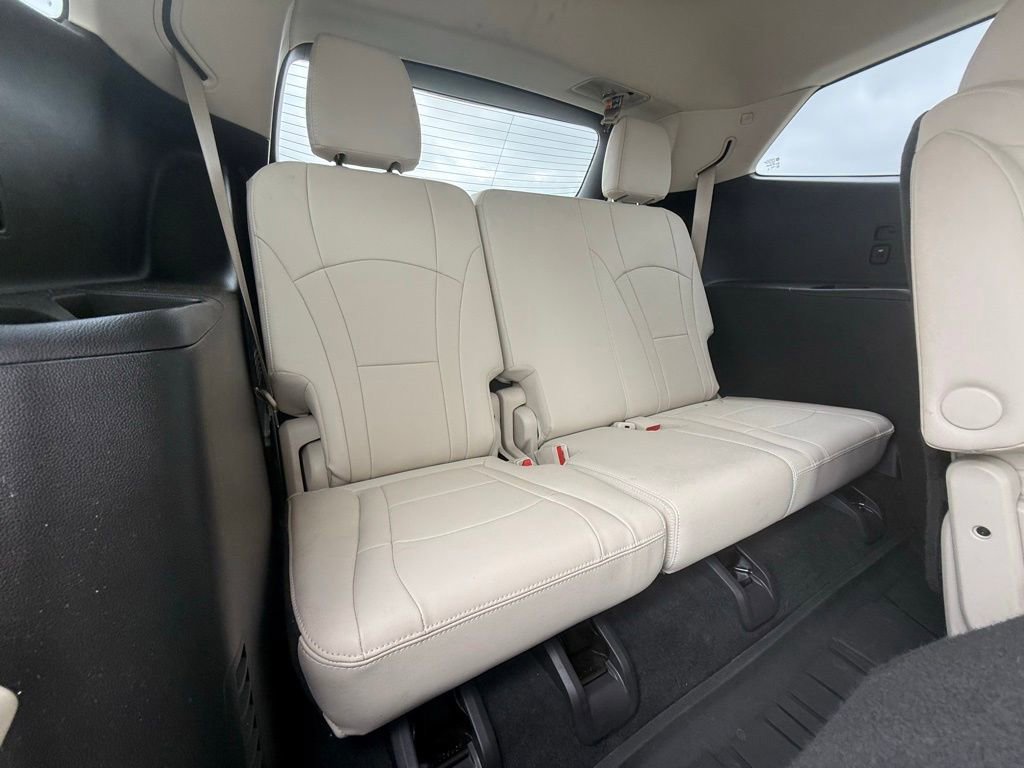 Used 2023 Buick Enclave Essence w/ Experience Buick Package AWD/4WD image 34
