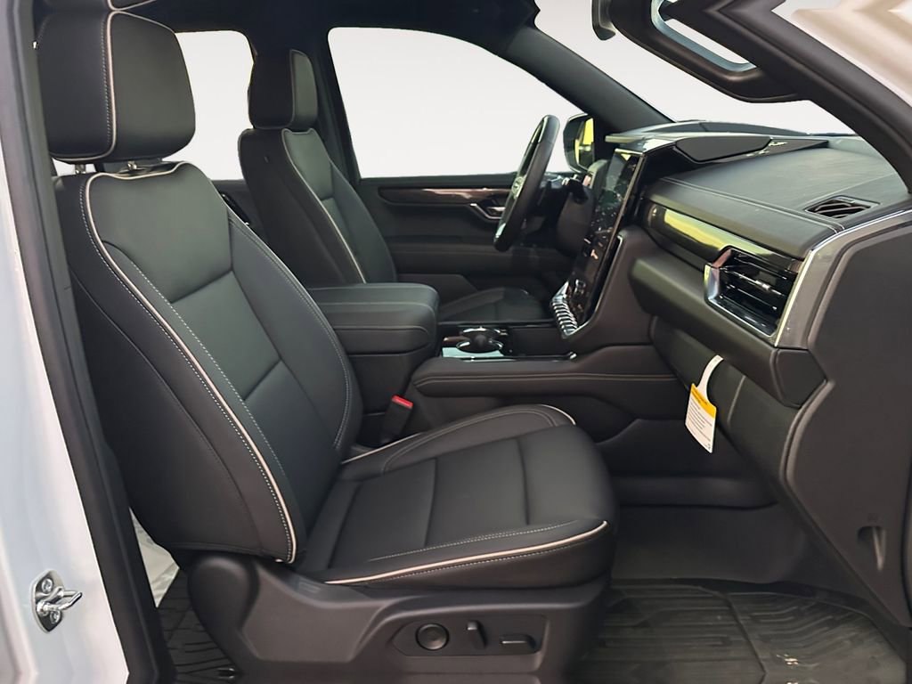 New 2026 GMC Yukon Elevation image 15