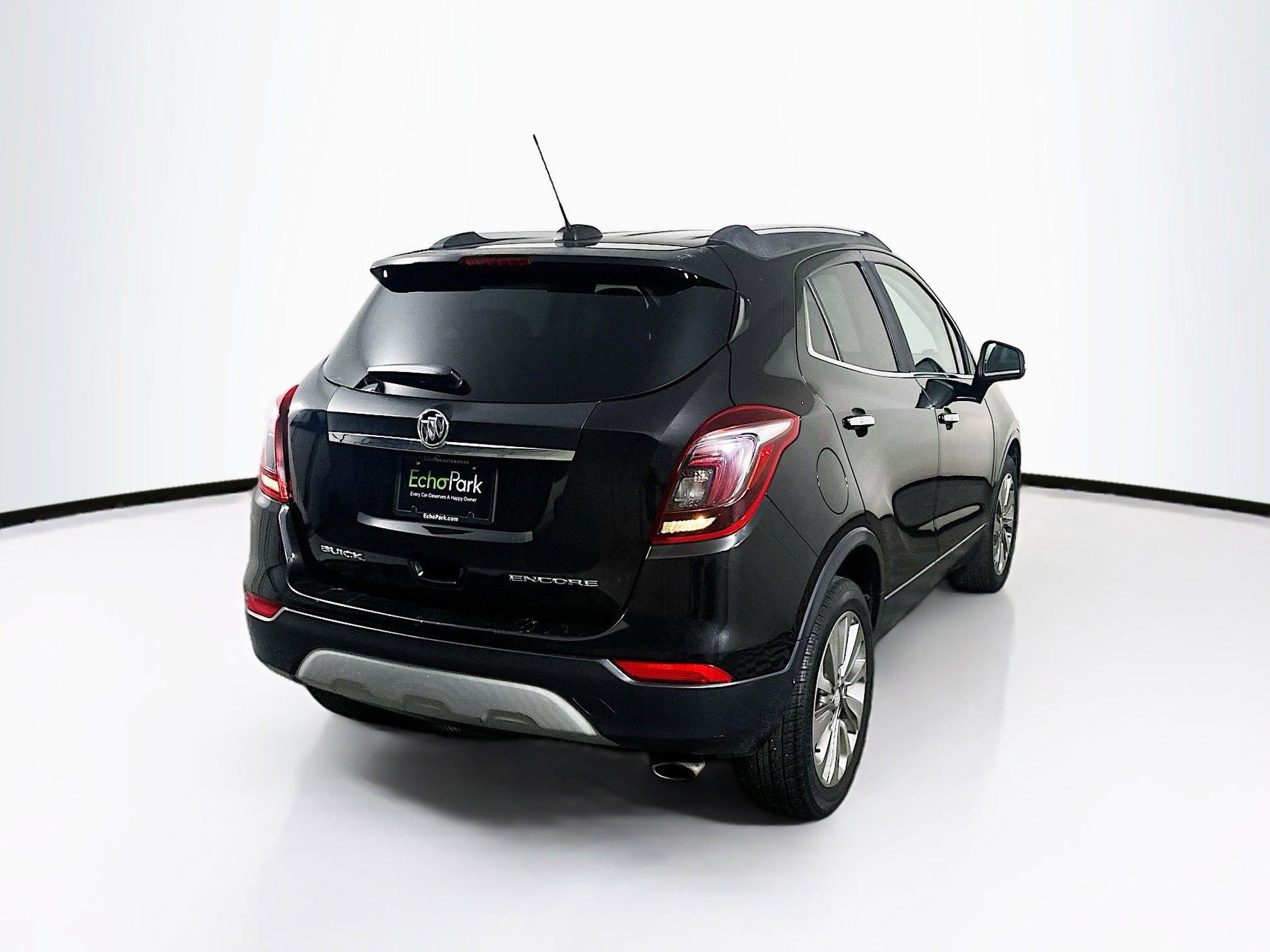 Used 2018 Buick Encore Preferred image 9