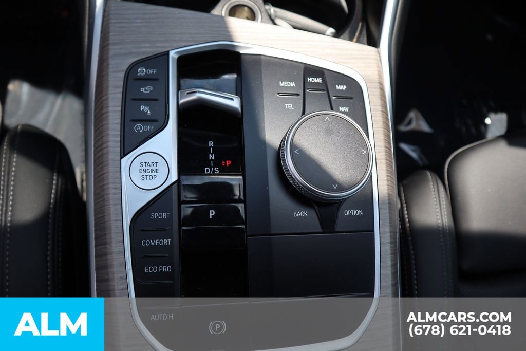 Used 2025 BMW 330i Sedan image 30