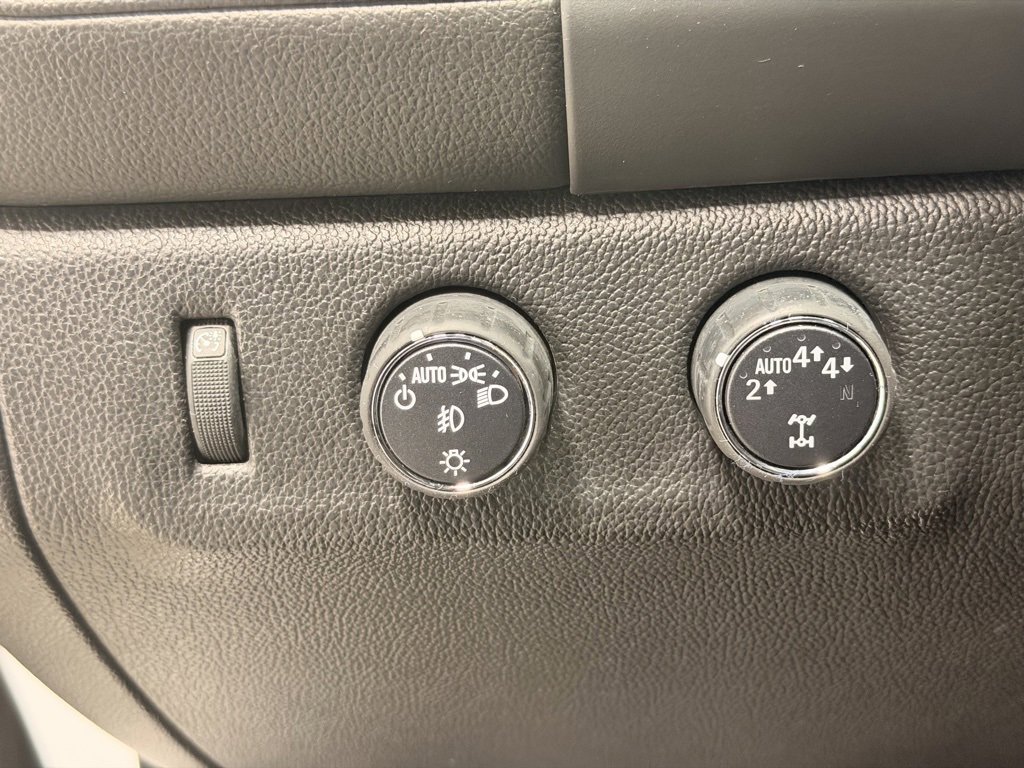 Used 2018 GMC Canyon SLT image 24