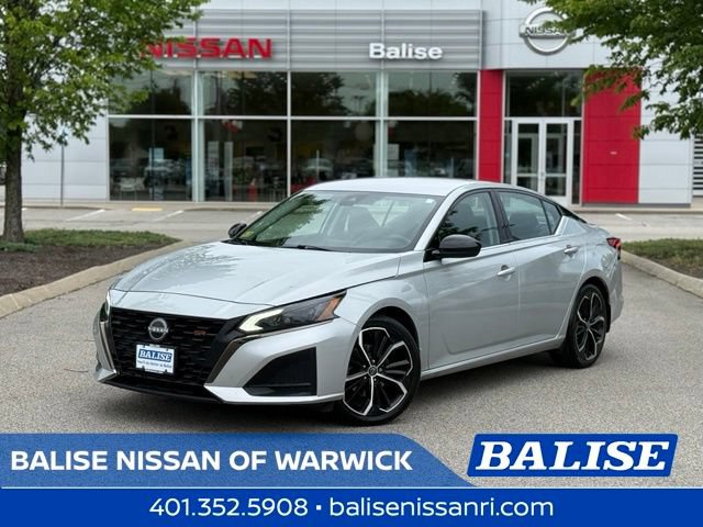 Used 2023 Nissan Altima 2.5 SR