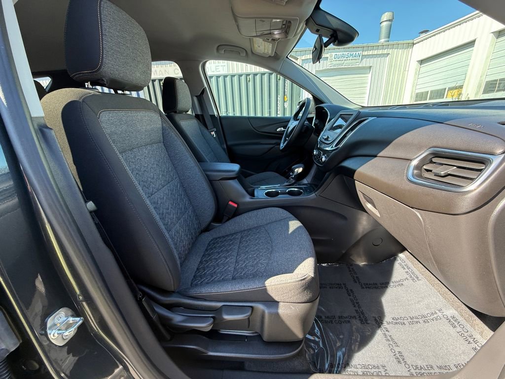 Used 2023 Chevrolet Equinox LT AWD/4WD image 23