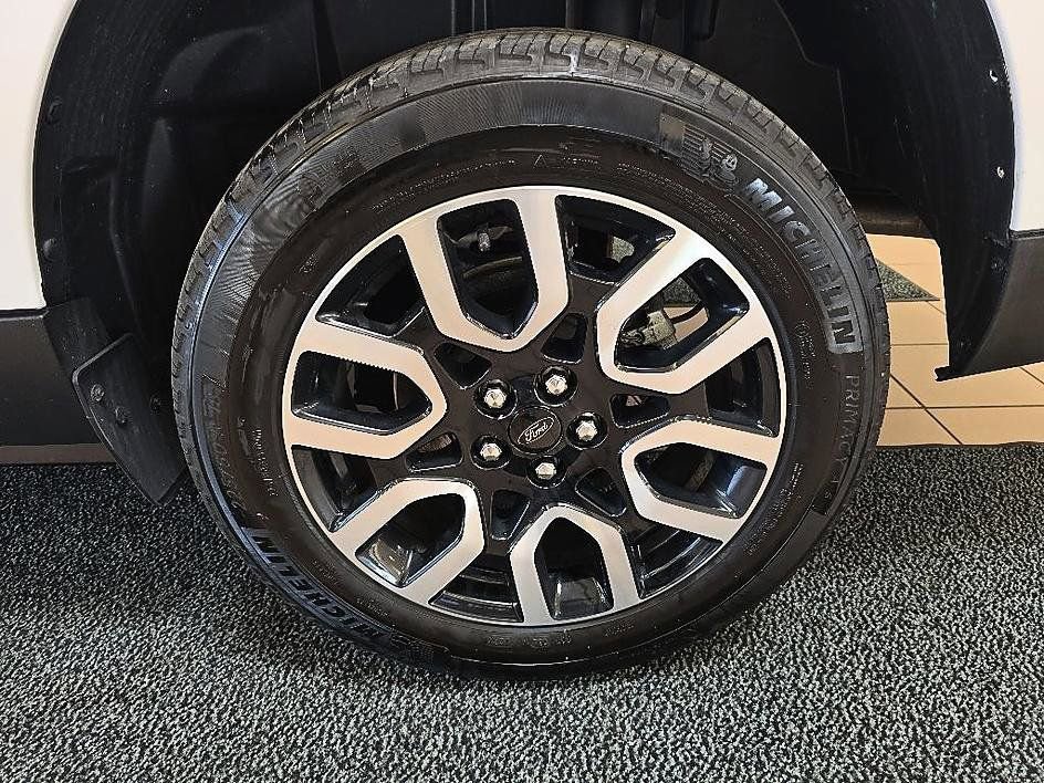 Used 2024 Ford Maverick Lariat FWD image 43