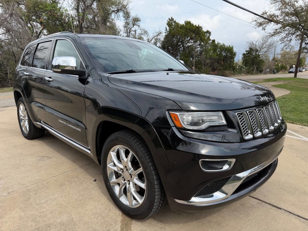 Used 2014 Jeep Grand Cherokee Summit AWD/4WD image 1