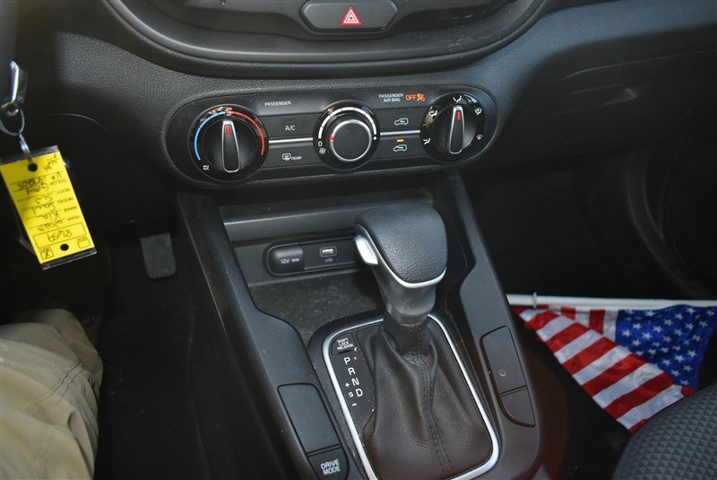 Used 2023 Kia Soul LX w/ LX Technology Package image 15