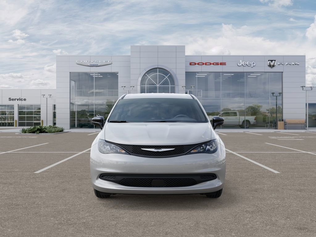 New 2026 Chrysler Voyager LX image 7