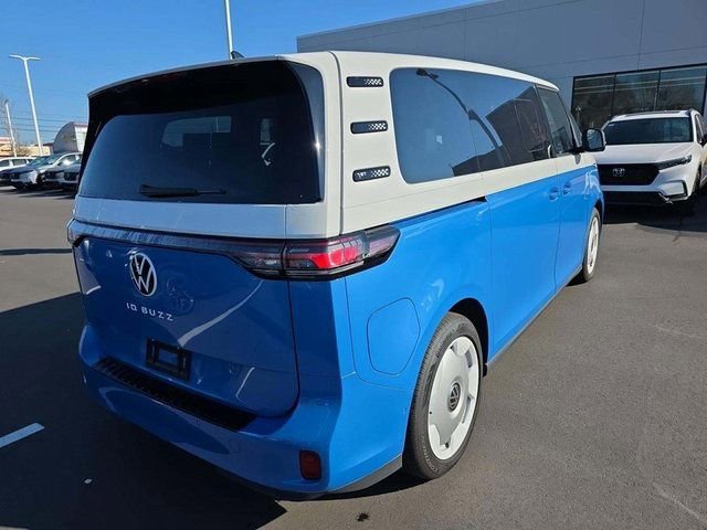 Used 2025 Volkswagen ID. Buzz 1st Edition image 5