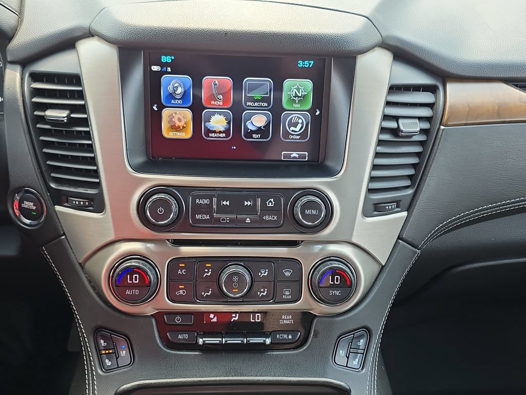 Used 2020 GMC Yukon Denali w/ Denali Premium Package AWD/4WD image 23