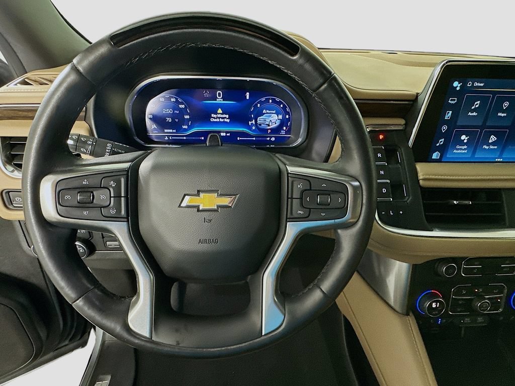Used 2023 Chevrolet Suburban Premier w/ Advanced Technology Package AWD/4WD image 13