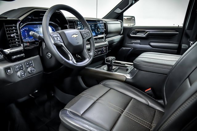 Certified 2024 Chevrolet Silverado 1500 High Country w/ High Country Premium Package image 9