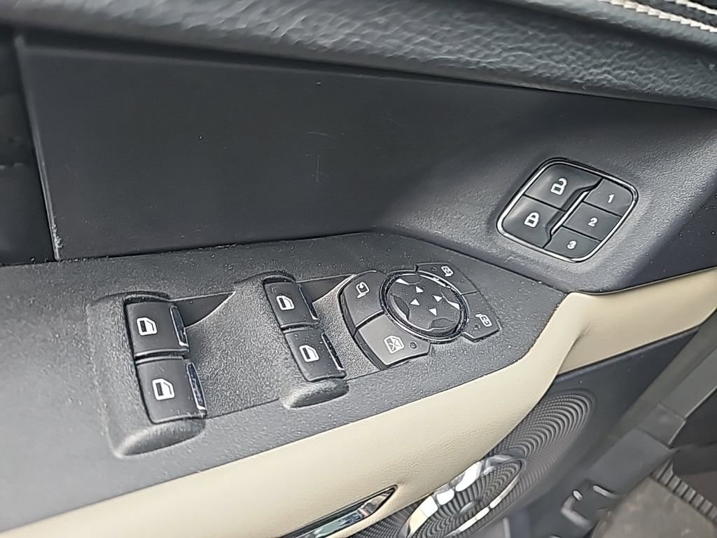 Used 2018 Ford Expedition Platinum image 55