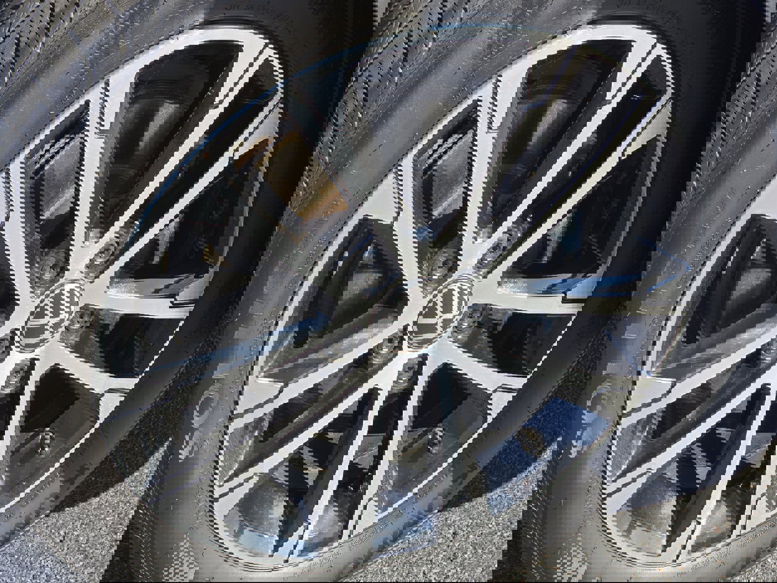 Used 2023 Volkswagen Jetta Sport image 14