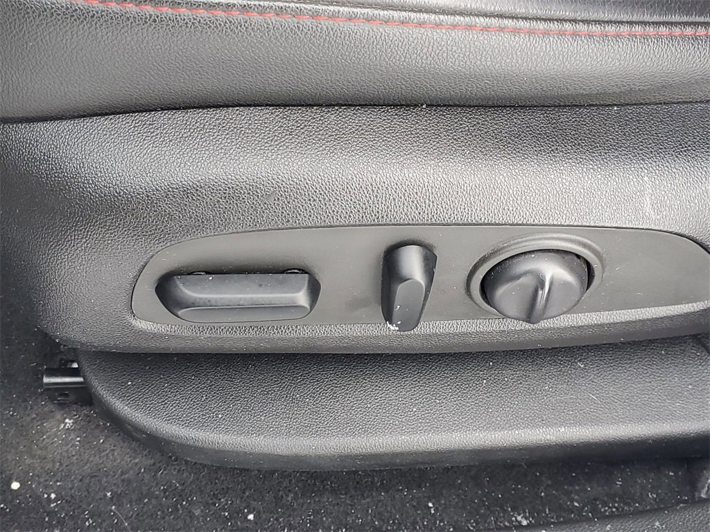 Used 2019 Chevrolet Blazer RS image 21