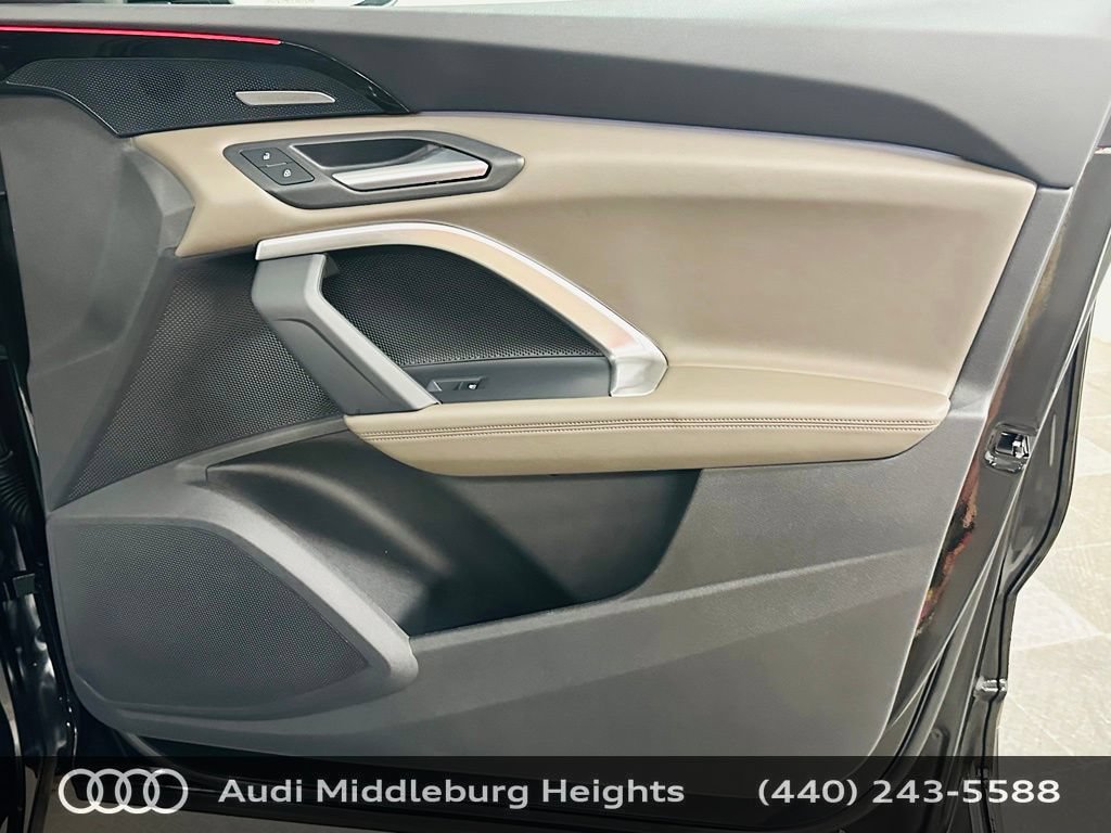 Certified 2025 Audi Q5 Premium Plus w/ Premium Plus AWD/4WD image 29