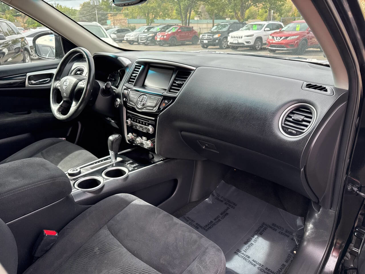 Used 2016 Nissan Pathfinder SV w/ SV Cold Weather Package image 22