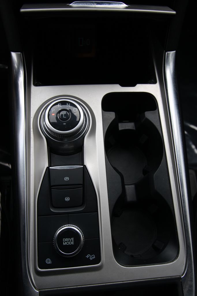 Used 2022 Ford Explorer Limited AWD/4WD image 27