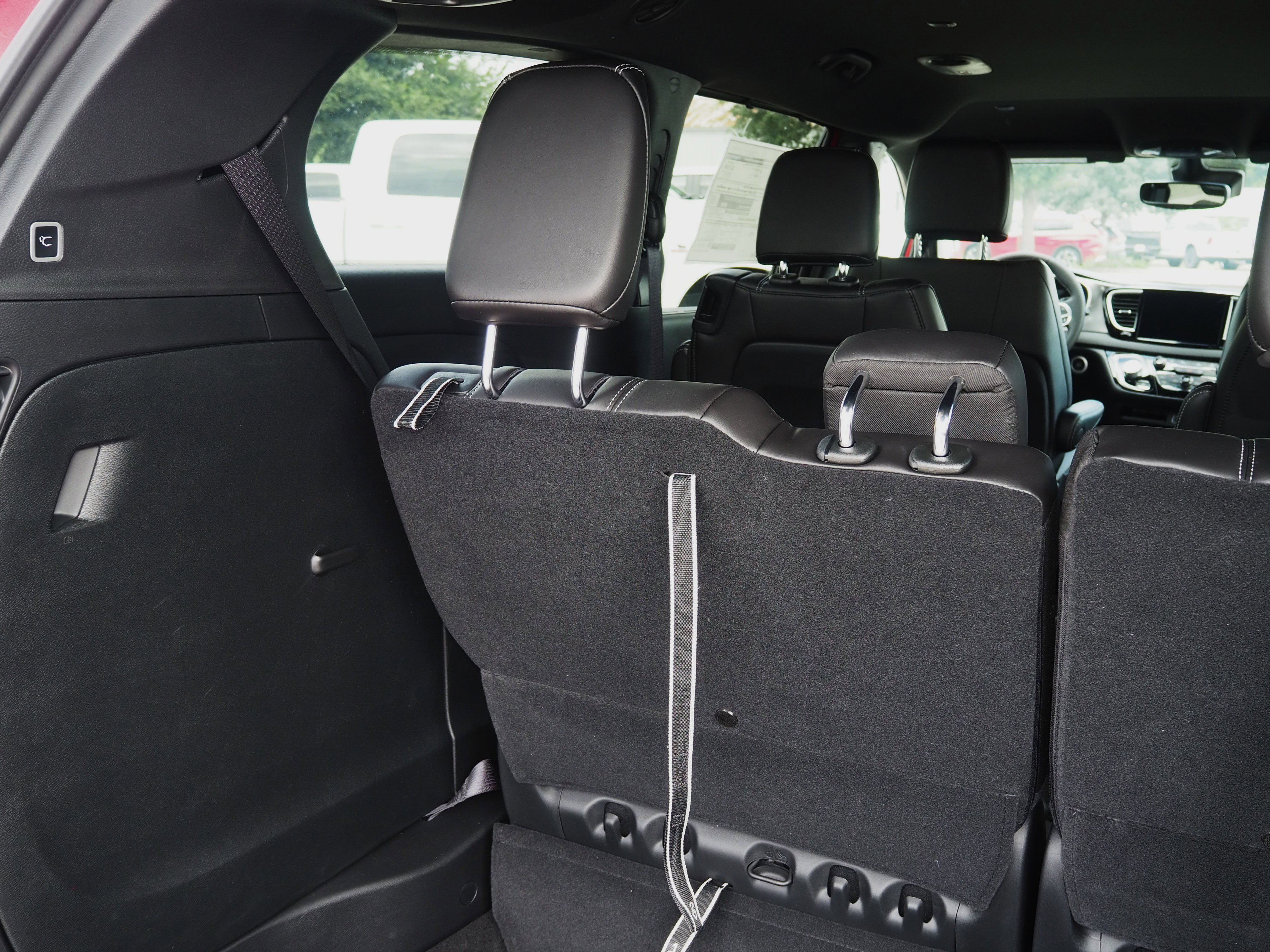 New 2025 Chrysler Voyager LX image 11