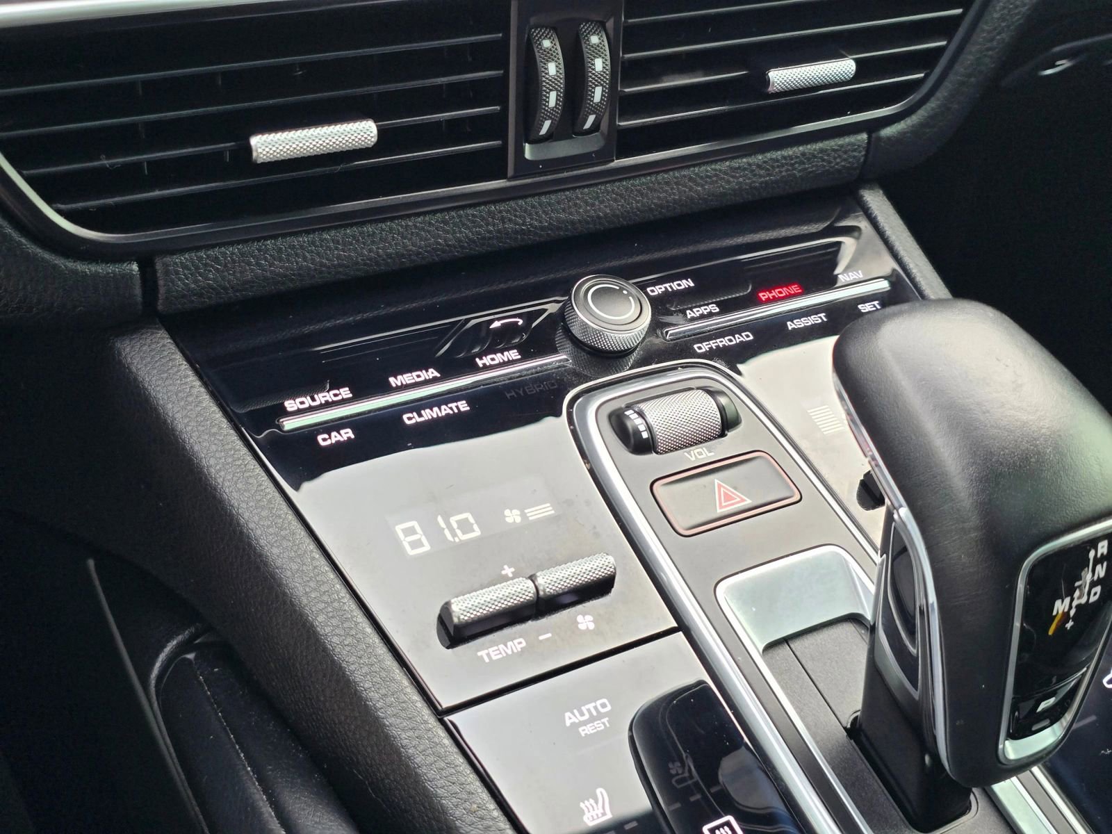 Used 2019 Porsche Cayenne image 29