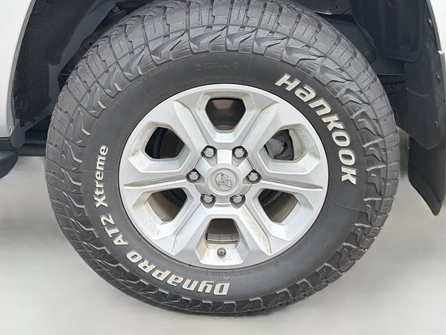 Used 2017 Toyota 4Runner SR5 Premium AWD/4WD image 29