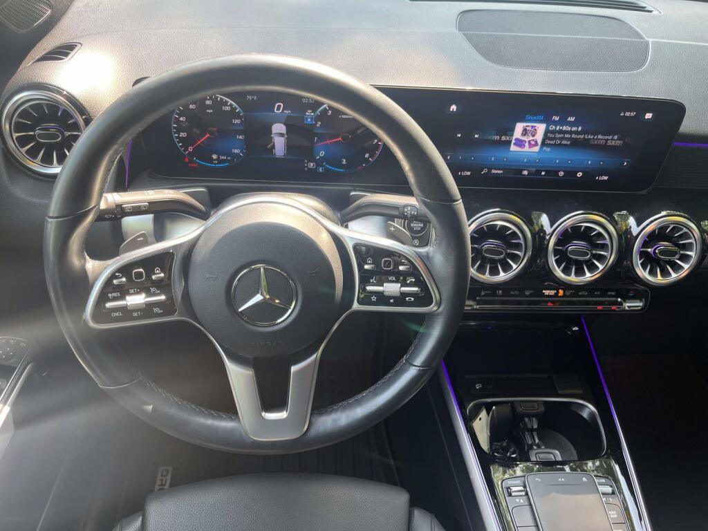 Certified 2023 Mercedes-Benz GLB 250 4MATIC image 2