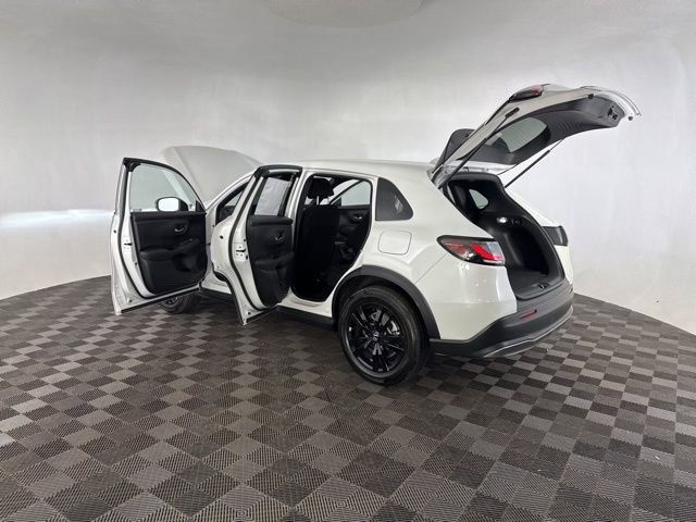 Certified 2026 Honda HR-V Sport image 21