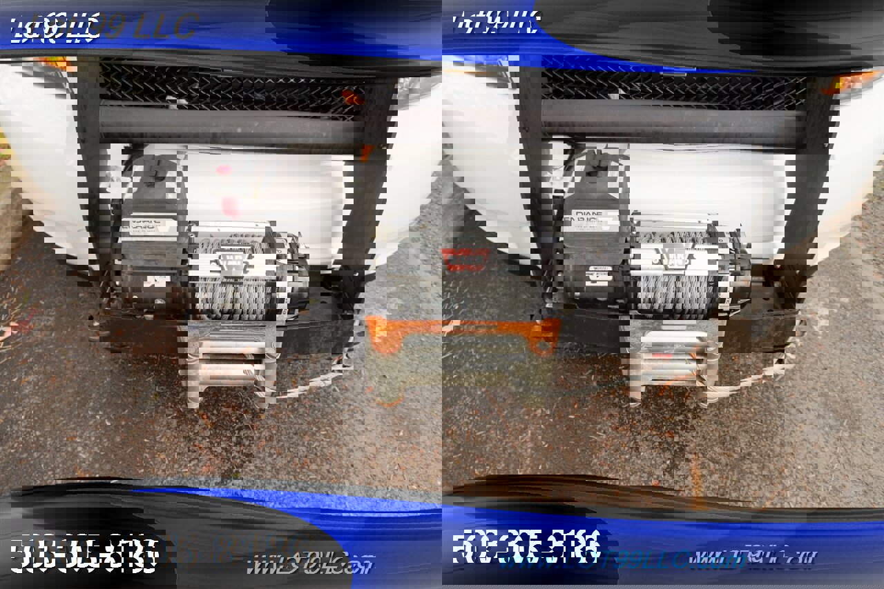 Used 2012 Chevrolet Suburban 2500 w/ Skid Plate Package image 32