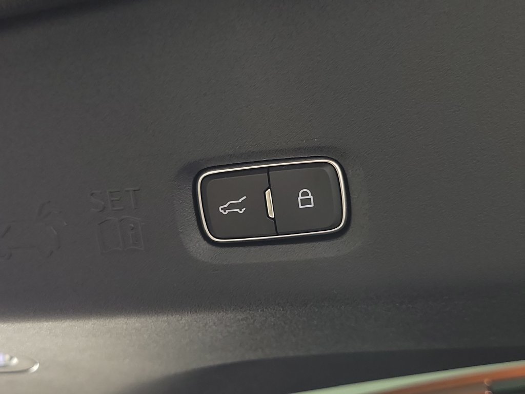 New 2027 Lincoln Navigator L Reserve w/ Jet Appearance Package RWD image 7