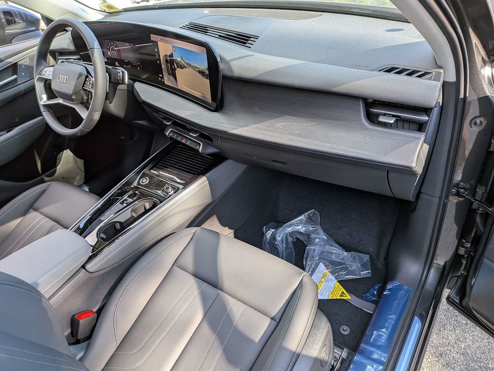 New 2026 Audi Q3 quattro 2.0T AWD/4WD image 24