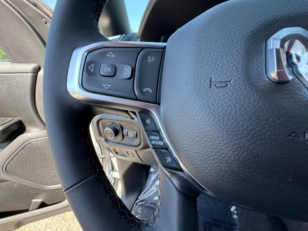 New 2026 RAM 1500 Big Horn AWD/4WD image 19