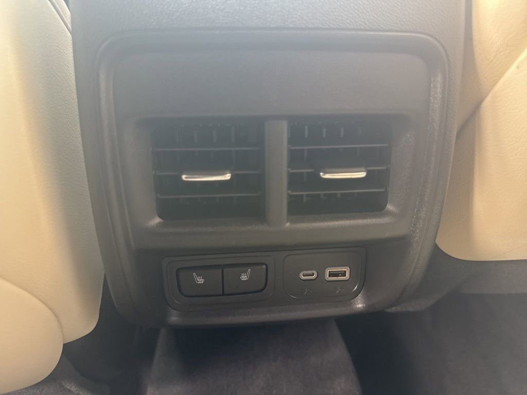 Certified 2022 Cadillac XT4 Sport image 18