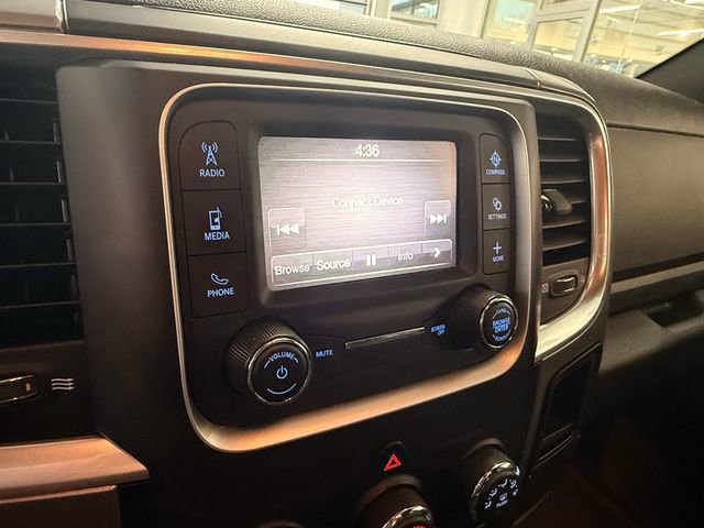 Used 2024 RAM 1500 Classic Warlock image 30