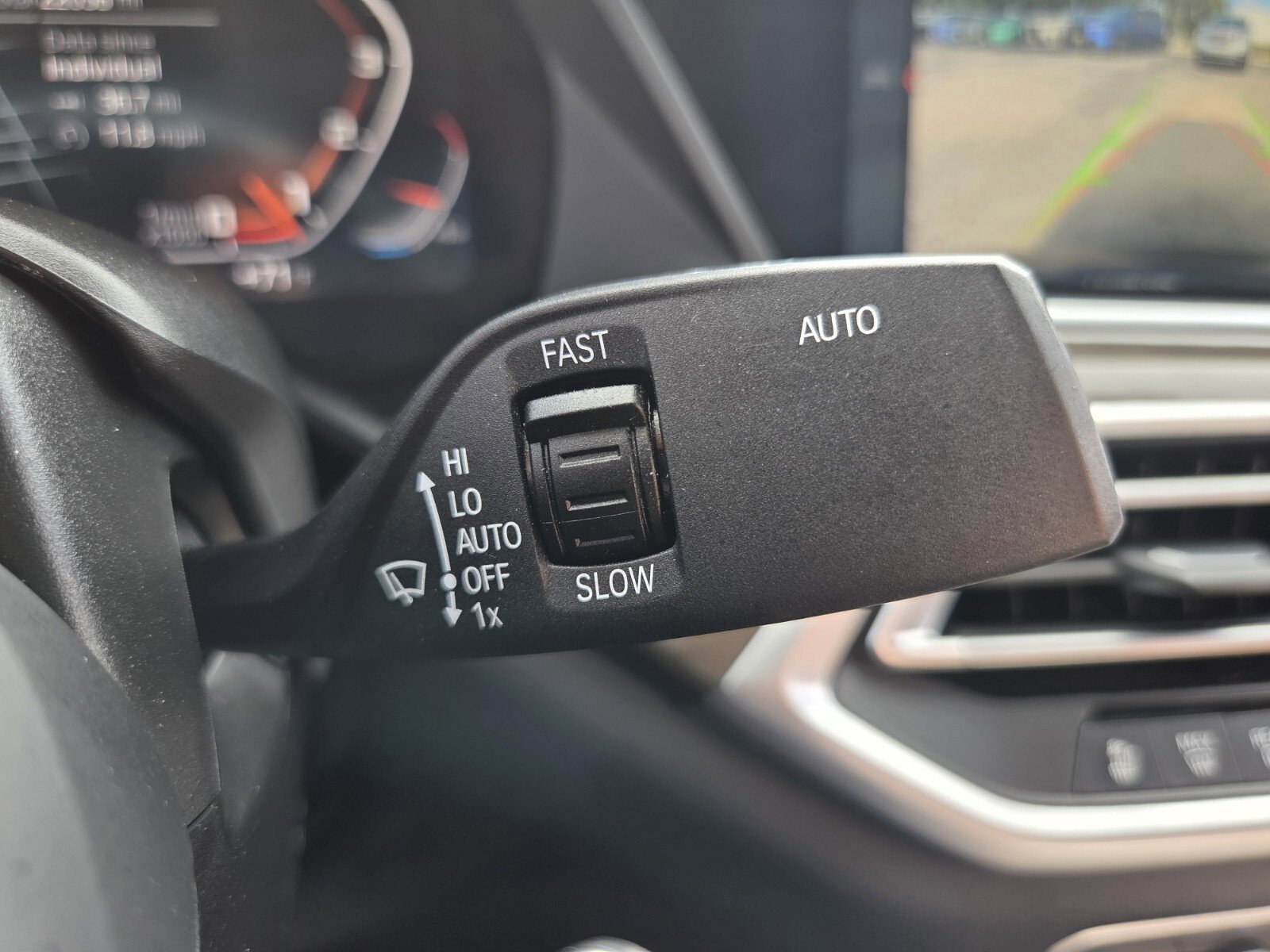 Certified 2023 BMW X6 M50i w/ Parking Assistance Package image 32