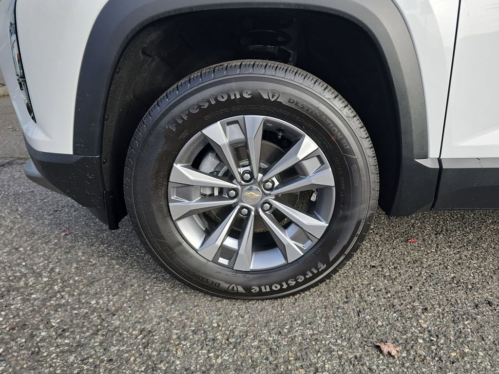 New 2025 Chevrolet Equinox LT image 33