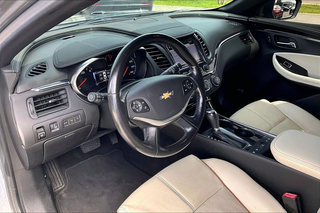 Used 2017 Chevrolet Impala Premier w/ Enhanced Convenience Package image 14
