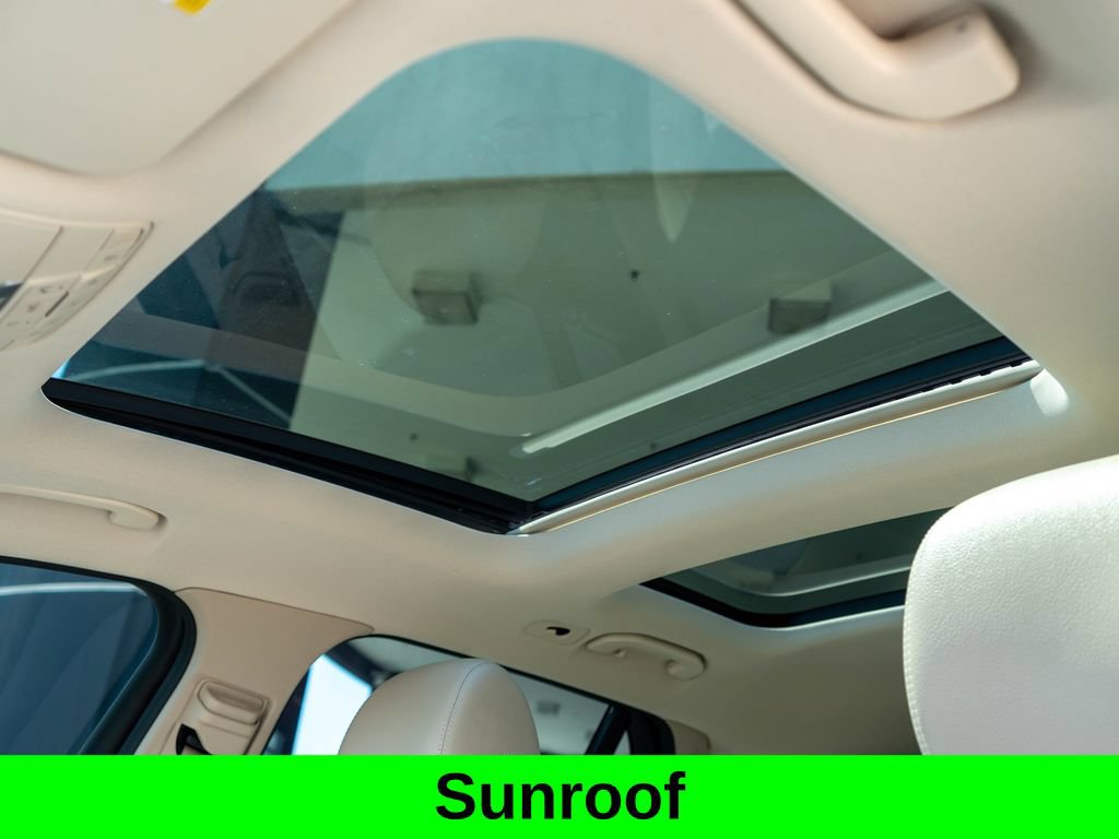 Used 2019 Mercedes-Benz GLC 300 4MATIC image 12