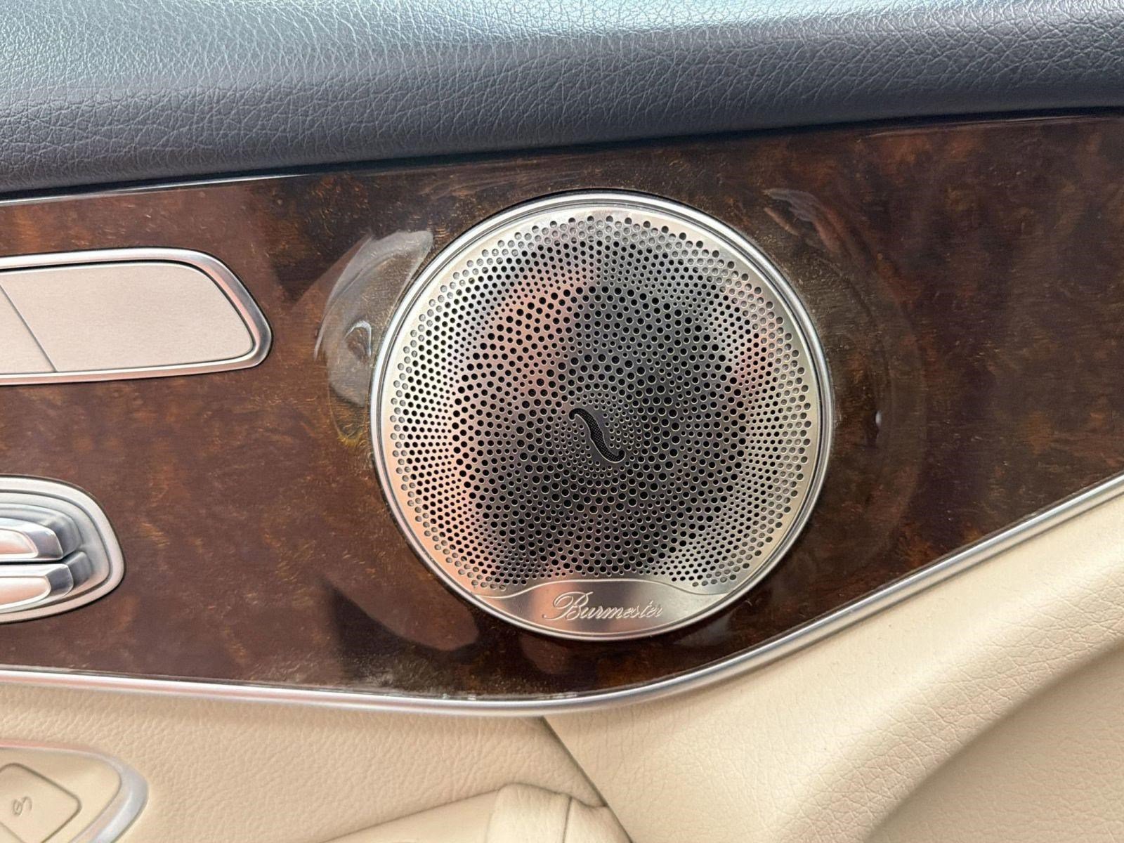 Used 2017 Mercedes-Benz GLC 300 4MATIC image 22