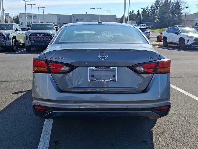 Used 2024 Nissan Altima 2.5 SV image 5