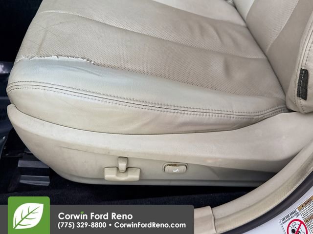 Used 2011 Subaru Outback 2.5i Limited w/ PWR Moonroof Pkg image 19